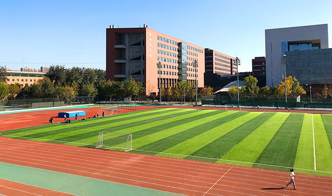 北京工业大学足球场